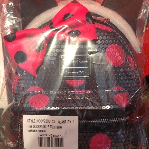 Minnie Mouse Sequin Polka Dot Mini Backpack - Picture 11 of 12